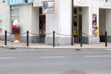 Novi označevalni stebrički 11 foto Ljubo Vukelič